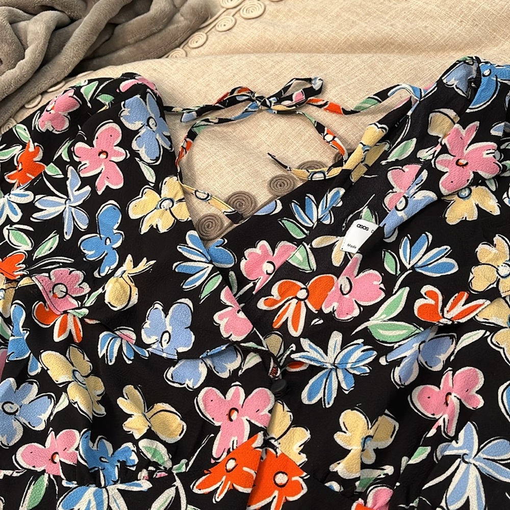 ASOS DESIGN flutter sleeve floral midi tea dress/NWOT/8 - Picture 9 of 16